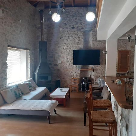 Tsitalia Cottage House Leonídio Kültér fotó