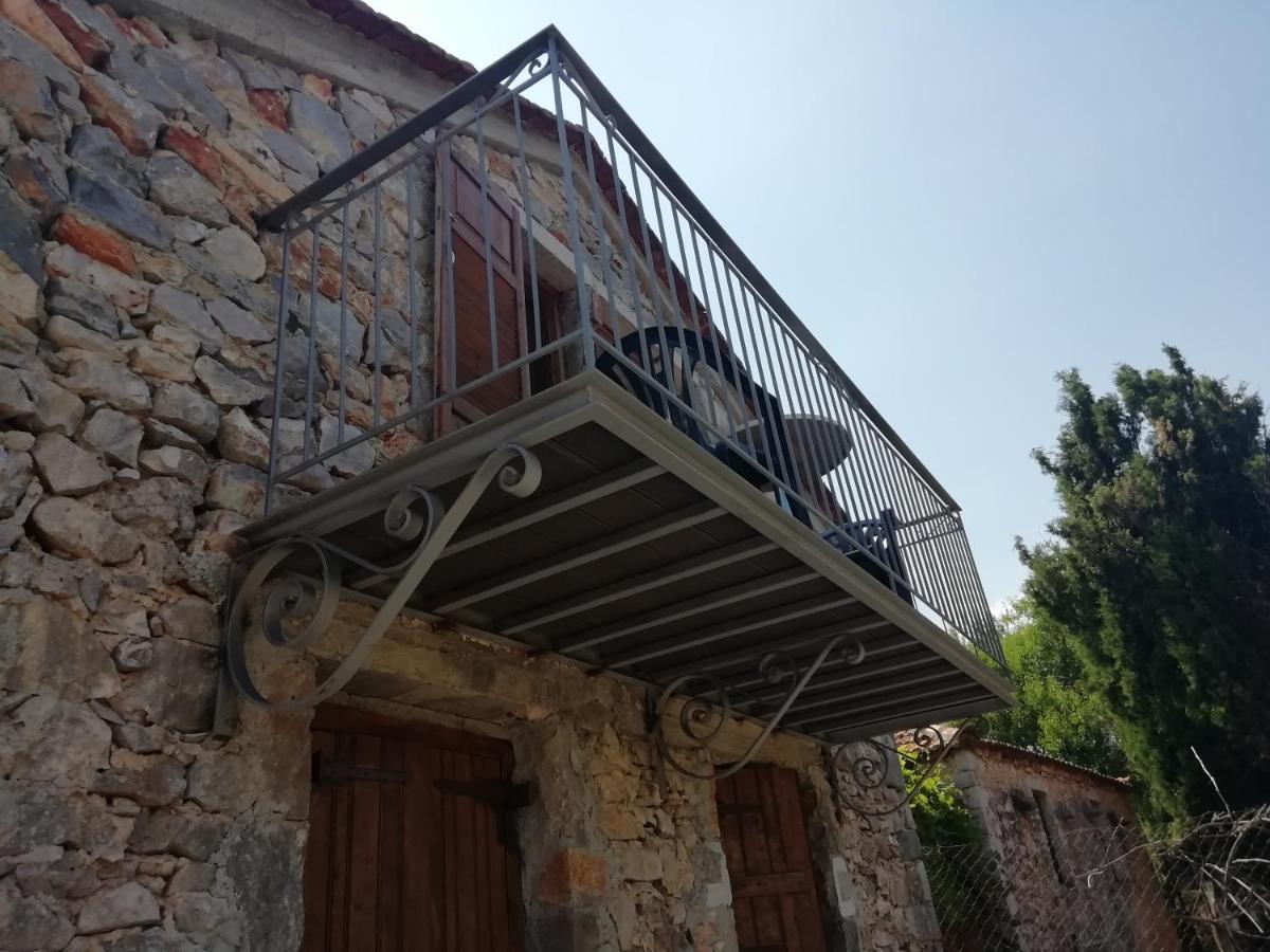 Tsitalia Cottage House Leonídio Kültér fotó