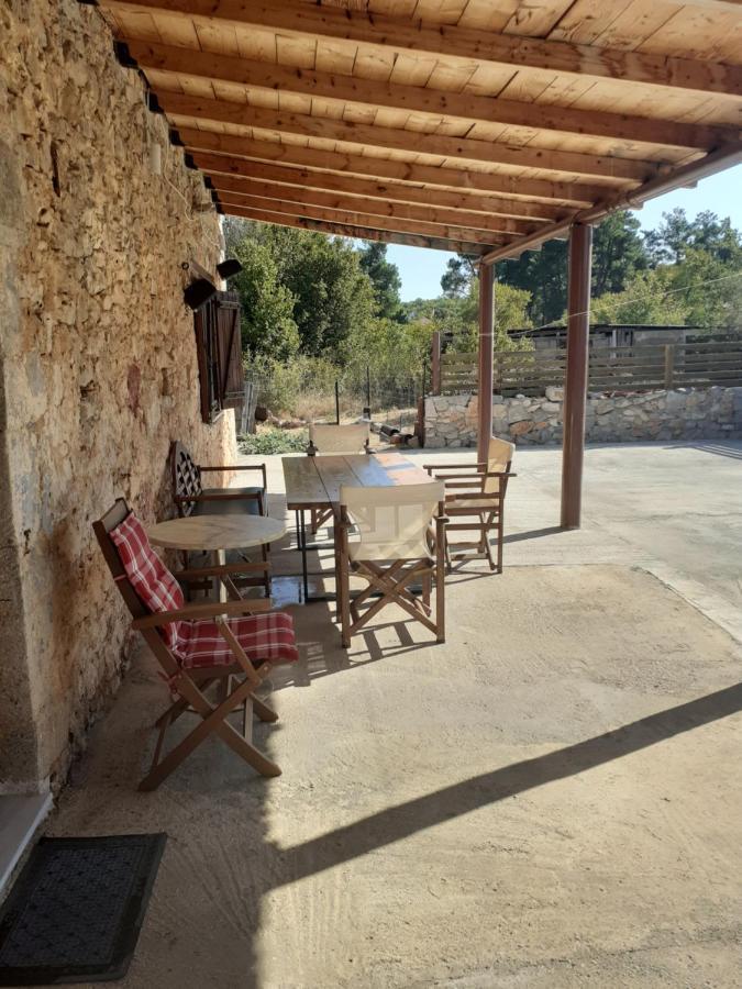 Tsitalia Cottage House Leonídio Kültér fotó